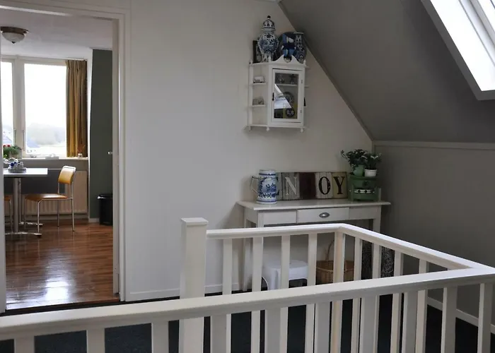 Couette-café Molenzicht 3*